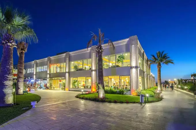 Palm Wings Kusadasi Beach Resort and Spa